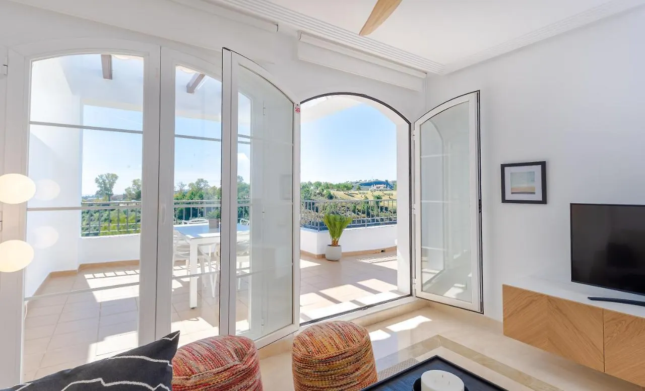 Los Robles Panoramique Views Benahavis Apartment